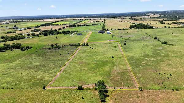 5.29 Acres of Residential Land for Sale in Forestburg, Texas