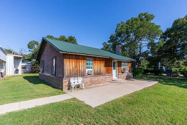 5 Acres of Land with Home for Sale in Clyde, Texas