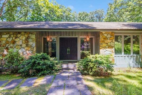 5 Acres of Land with Home for Sale in Mendham Township, New Jersey