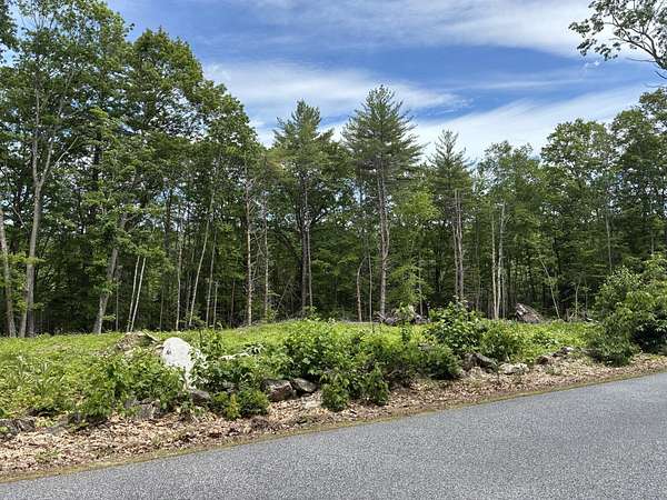 0.69 Acres of Land for Sale in Norway, Maine