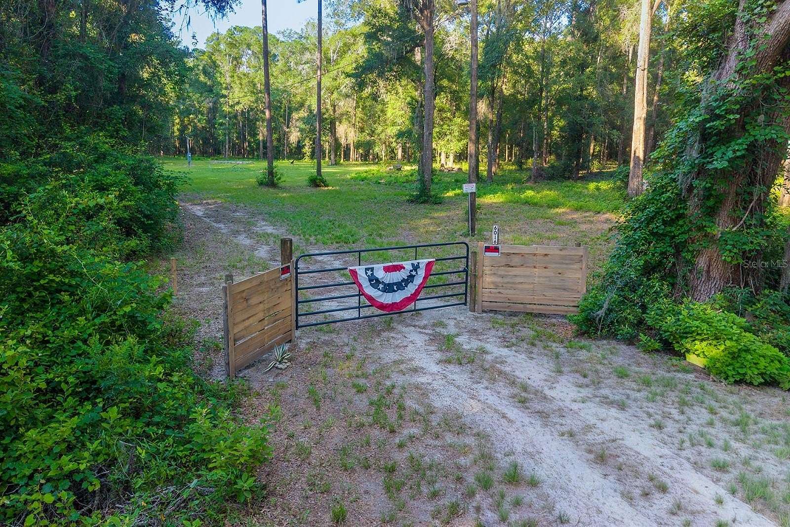 3.83 Acres of Residential Land for Sale in Lake Butler, Florida