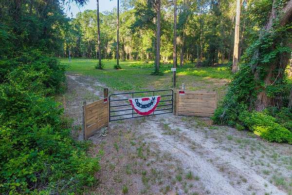 3.83 Acres of Residential Land for Sale in Lake Butler, Florida