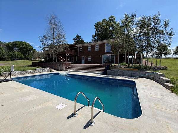 15.6 Acres of Land with Home for Sale in Harrison, Arkansas