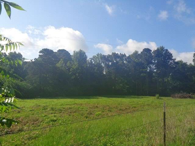 1.61 Acres of Land for Sale in Quitman, Texas