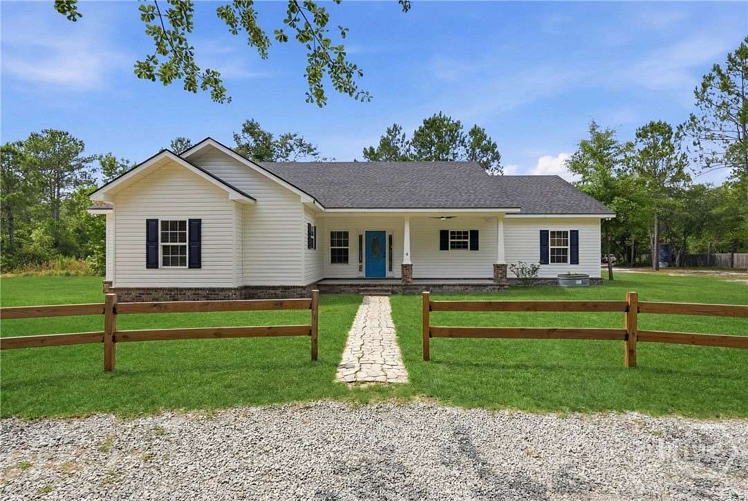 5 Acres of Land with Home for Sale in Ellabell, Georgia