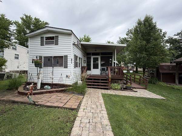 Residential Land for Sale in Seneca, Illinois