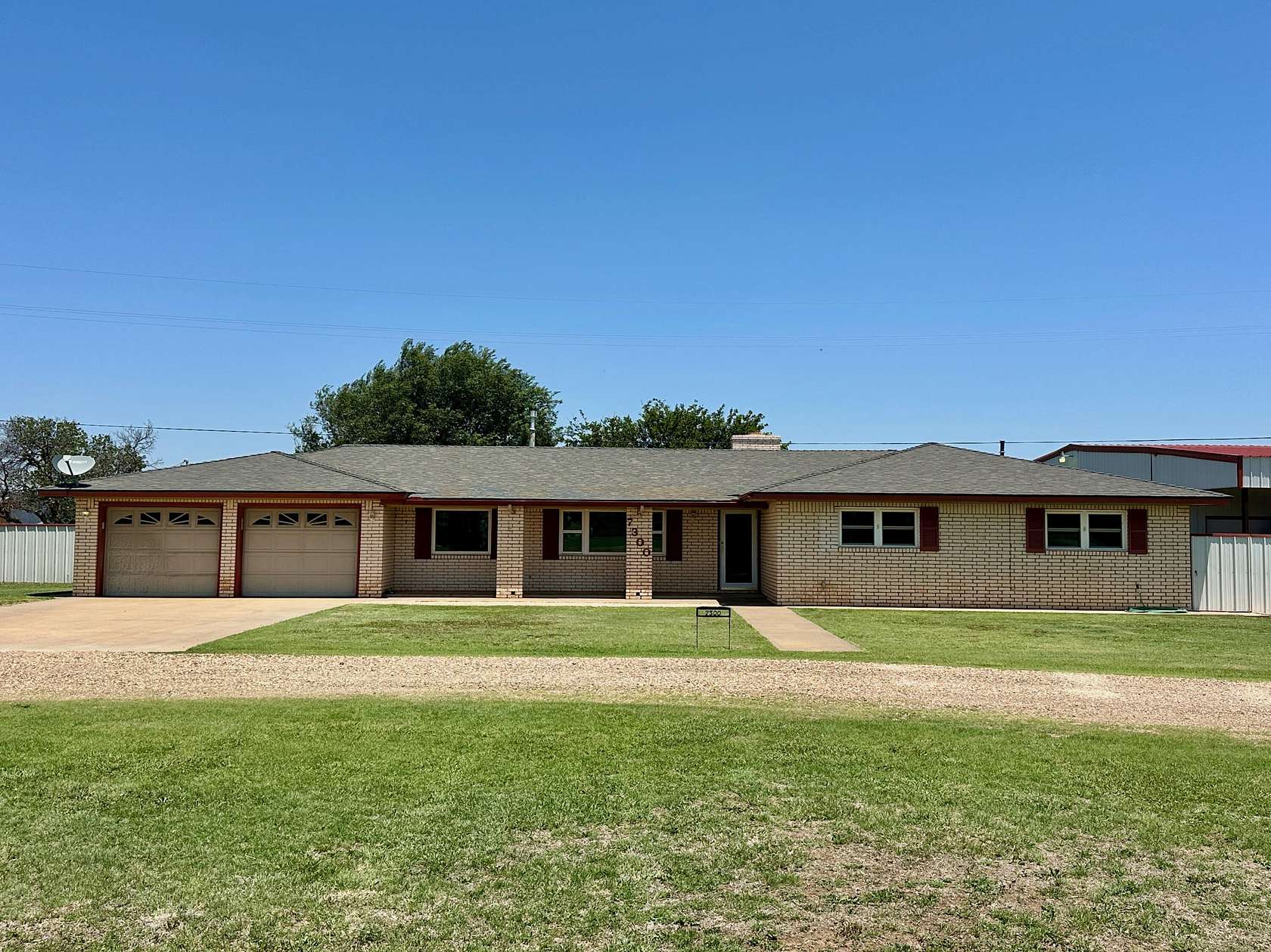 3 Acres of Land with Home for Sale in Plainview, Texas