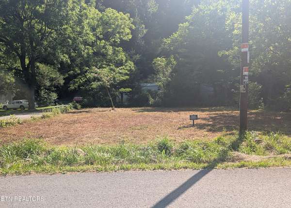 0.17 Acres of Residential Land for Sale in Middlesboro, Kentucky