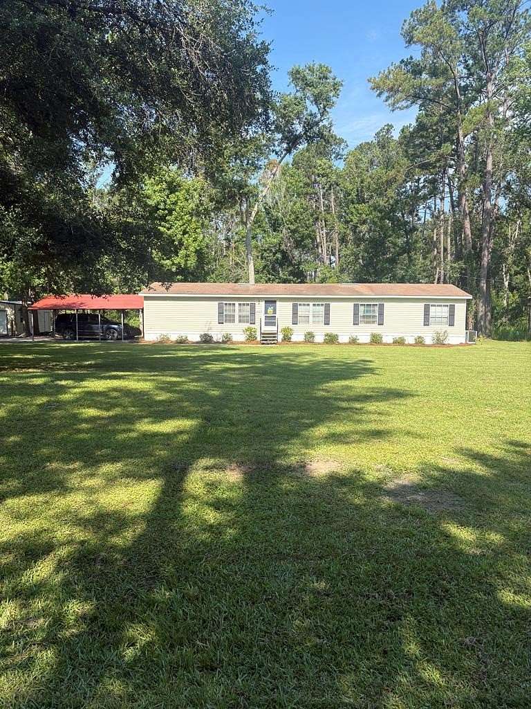 5.24 Acres of Land with Home for Sale in Valdosta, Georgia