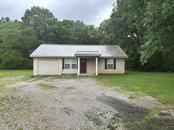 2 Acres of Land with Home for Sale in Tuscumbia, Alabama