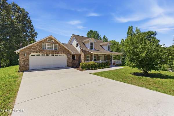 10.7 Acres of Land with Home for Sale in Kingston, Tennessee