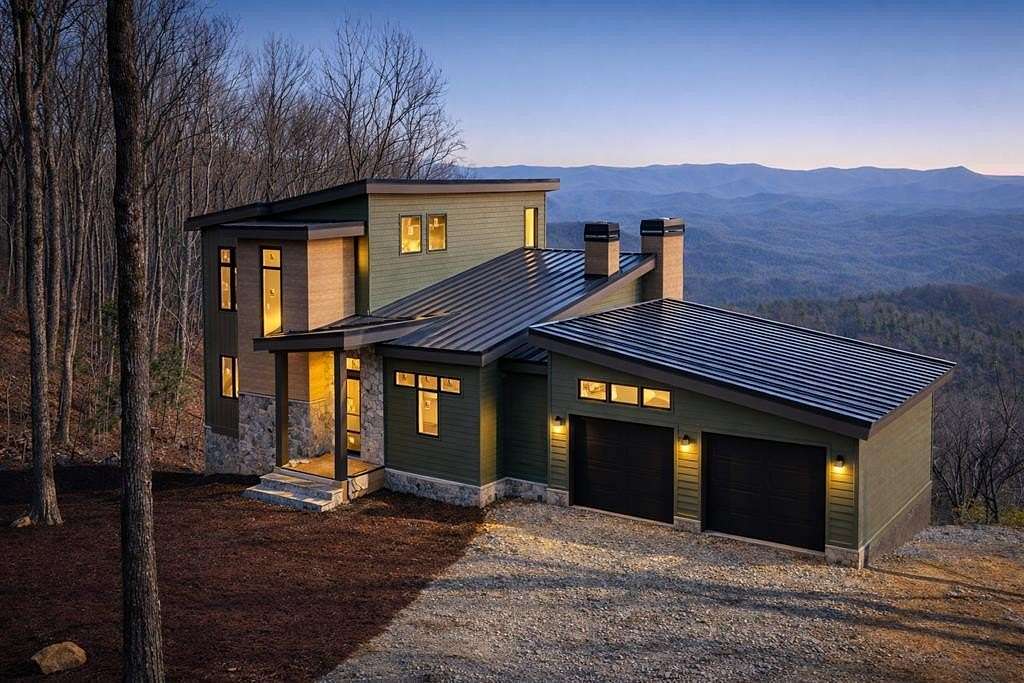5 Acres of Land with Home for Sale in Ellijay, Georgia
