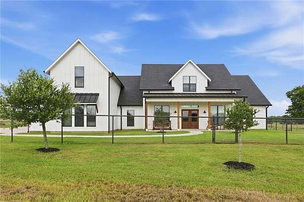 30 Acres of Land with Home for Sale in Richards, Texas
