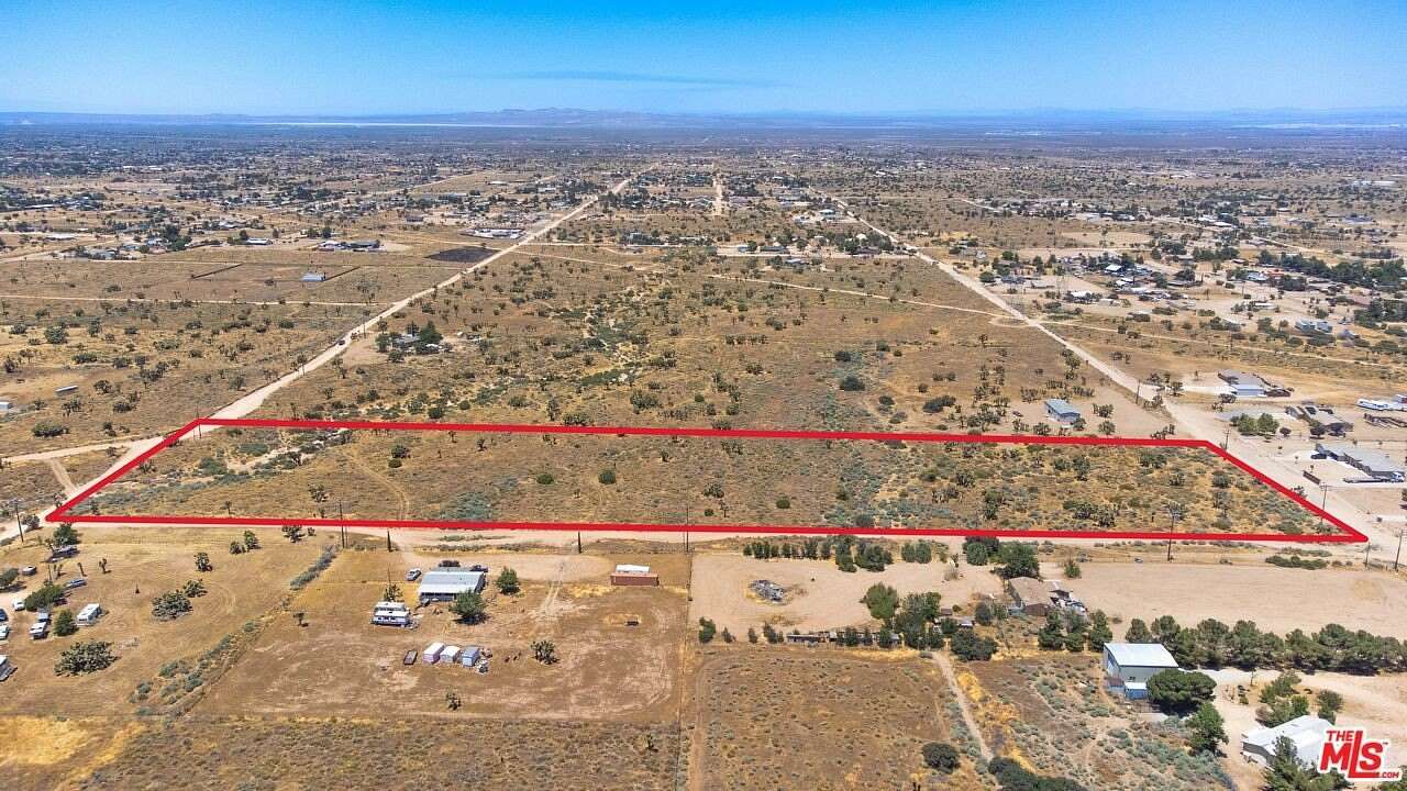 10 Acres of Land for Sale in Phelan, California