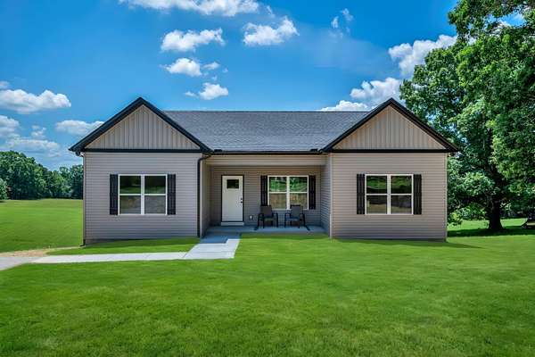 1.68 Acres of Land with Home for Sale in Dickson, Tennessee