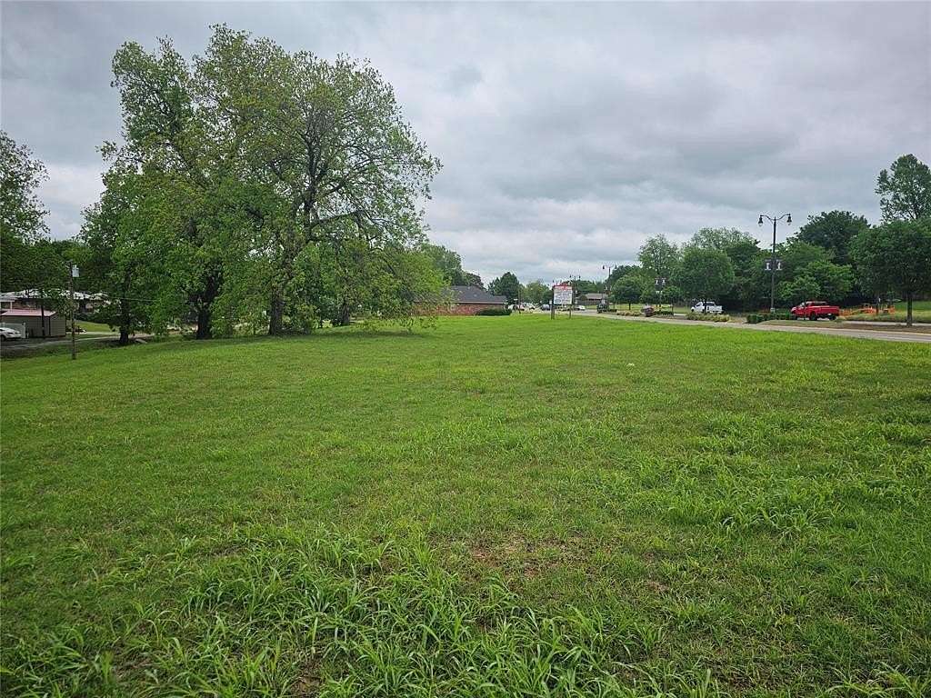 1.28 Acres of Commercial Land for Sale in Purcell, Oklahoma