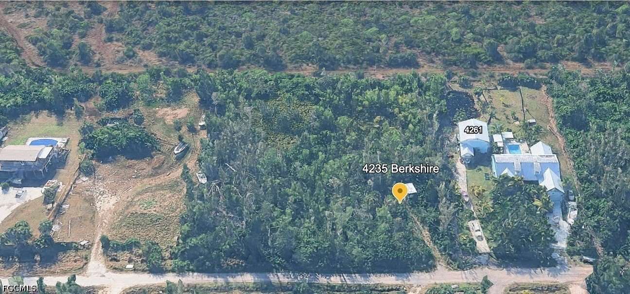 1 Acre of Residential Land for Sale in St. James City, Florida
