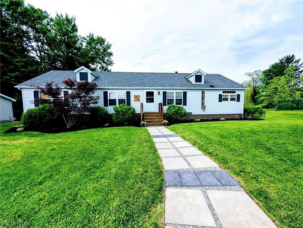 19.7 Acres of Recreational Land with Home for Sale in Jefferson, Ohio