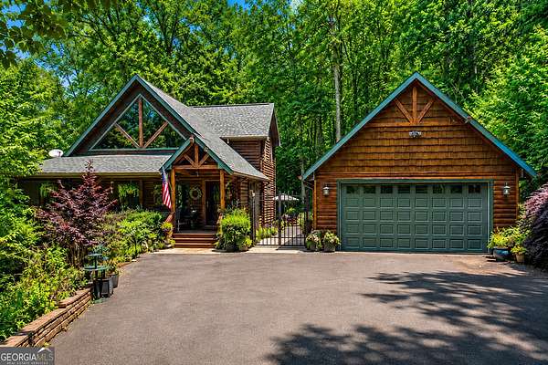 1.73 Acres of Land with Home for Sale in Blue Ridge, Georgia