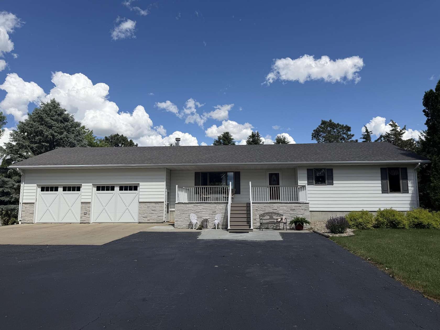 5 Acres of Land with Home for Sale in Redfield, South Dakota