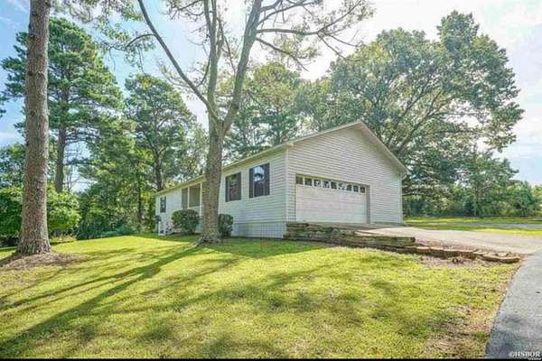 1.82 Acres of Land with Home for Sale in Hot Springs, Arkansas