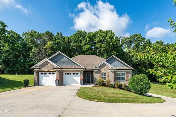 1.5 Acres of Land with Home for Sale in Piney Flats, Tennessee