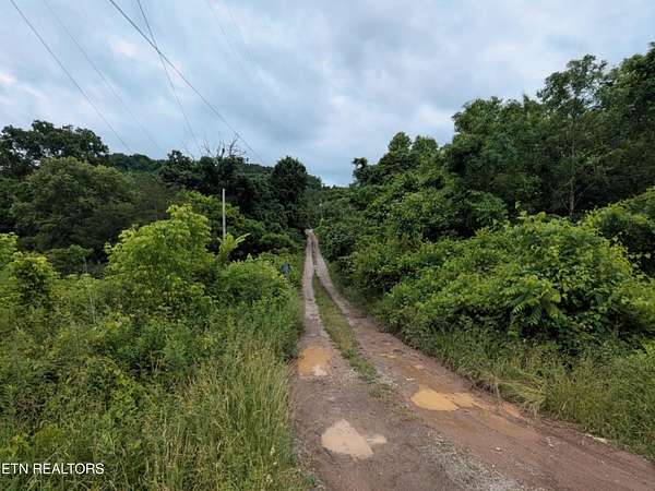 8.54 Acres of Land for Sale in Knoxville, Tennessee