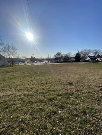 1.5 Acres of Commercial Land for Sale in Sioux City, Iowa
