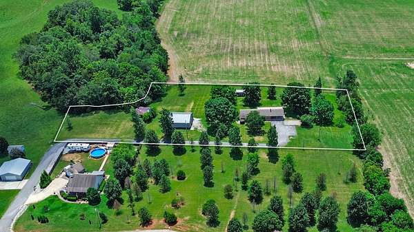 2.77 Acres of Land with Home for Sale in Sparta, Tennessee