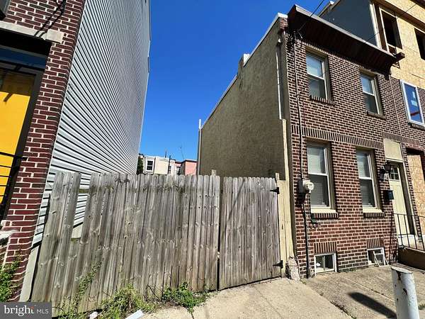 0.02 Acres of Land for Sale in Philadelphia, Pennsylvania