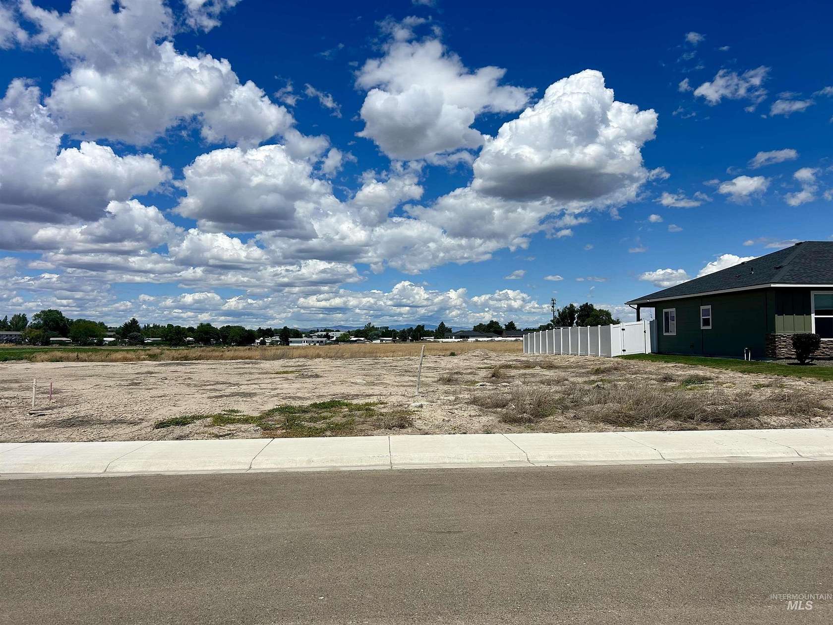 0.24 Acres of Residential Land for Sale in Ontario, Oregon