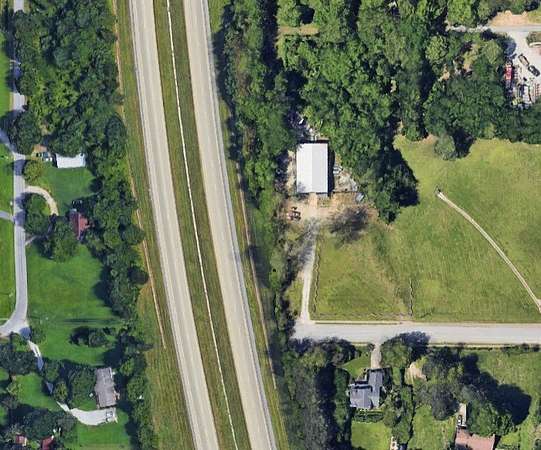 2 Acres of Residential Land for Sale in Springdale, Arkansas