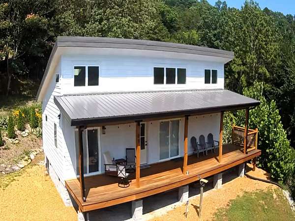 3 Acres of Land with Home for Sale in Mountain View, Arkansas