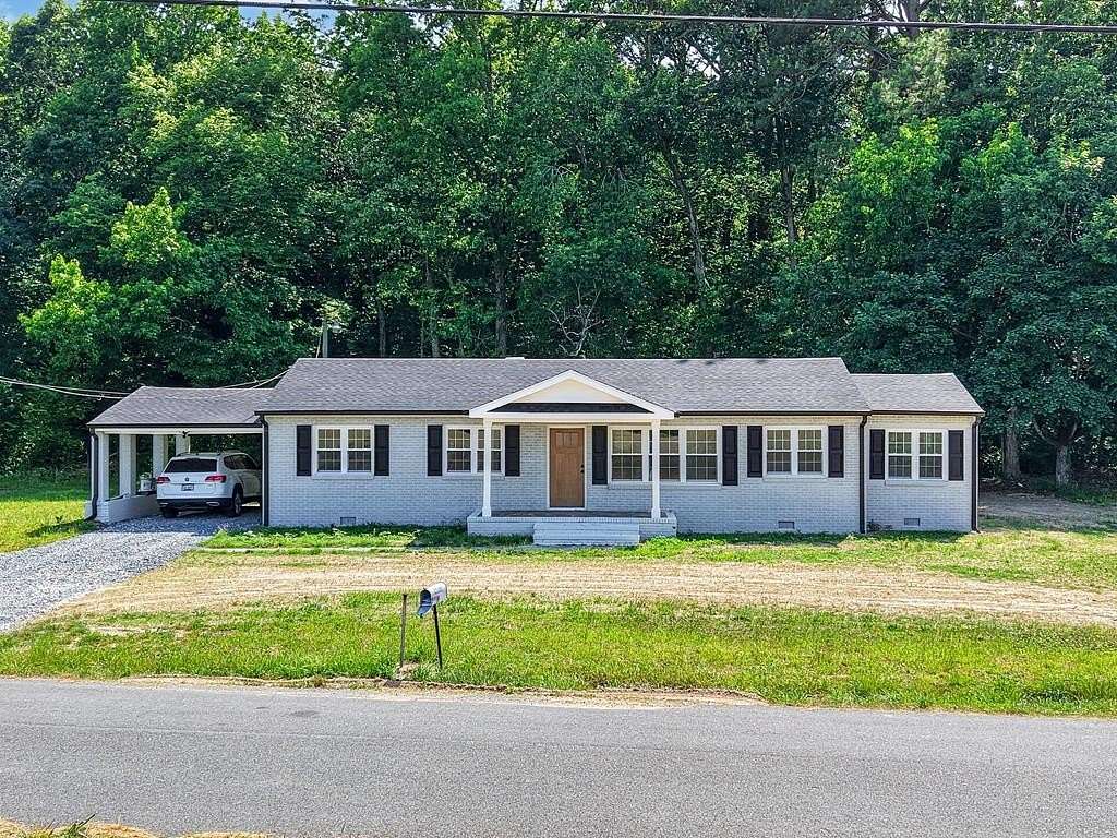 2 Acres of Land with Home for Sale in Accomac, Virginia