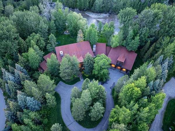 2.23 Acres of Land with Home for Sale in Ketchum, Idaho