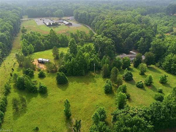 8 Acres of Land for Sale in Denton, North Carolina