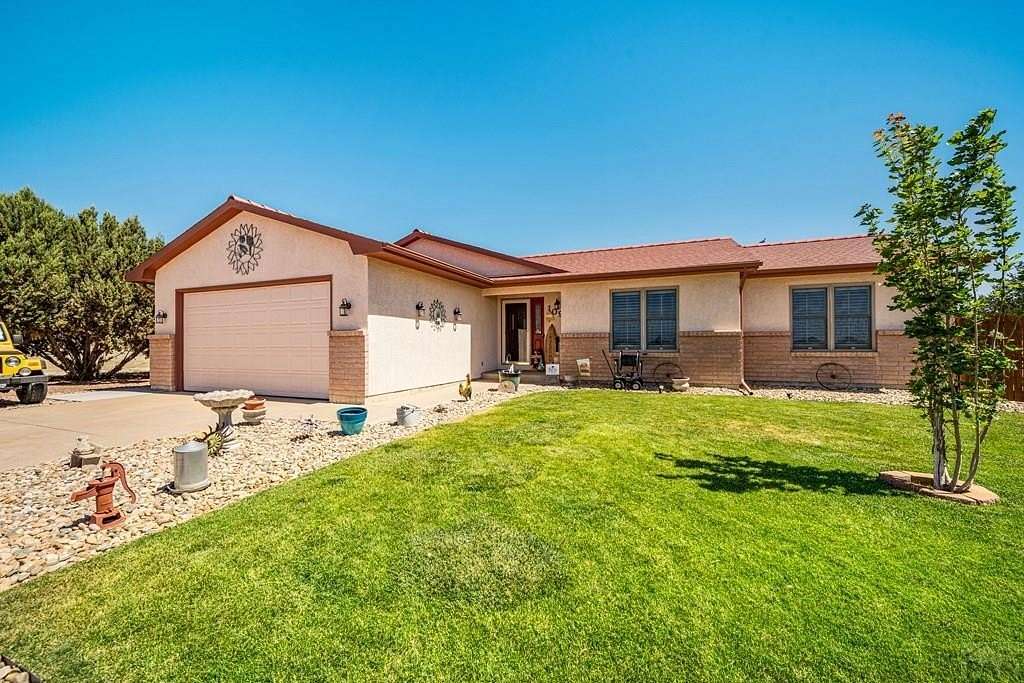 2 Acres of Land with Home for Sale in Pueblo West, Colorado