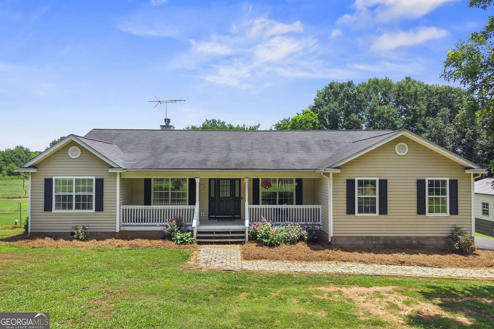 1.5 Acres of Land with Home for Sale in Royston, Georgia