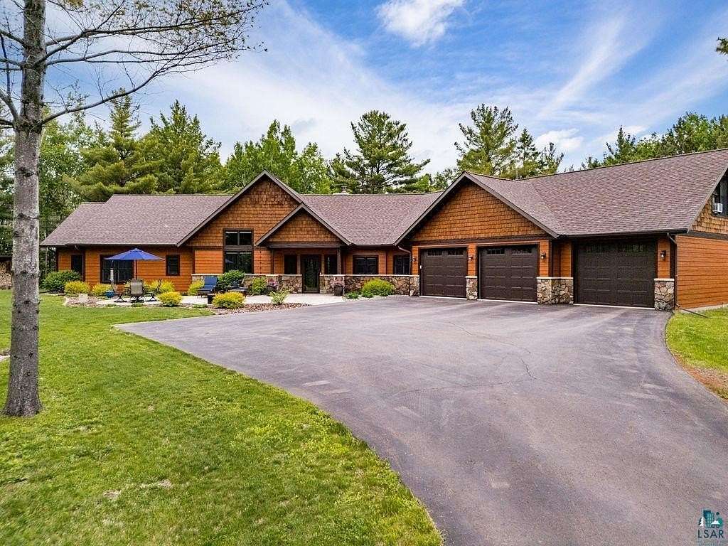 10 Acres of Land with Home for Sale in Two Harbors, Minnesota