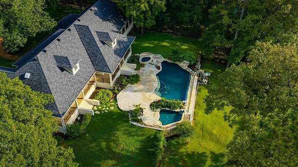 55.8 Acres of Recreational Land with Home for Sale in Nacogdoches, Texas