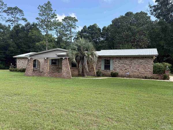 2 Acres of Land with Home for Sale in Milton, Florida
