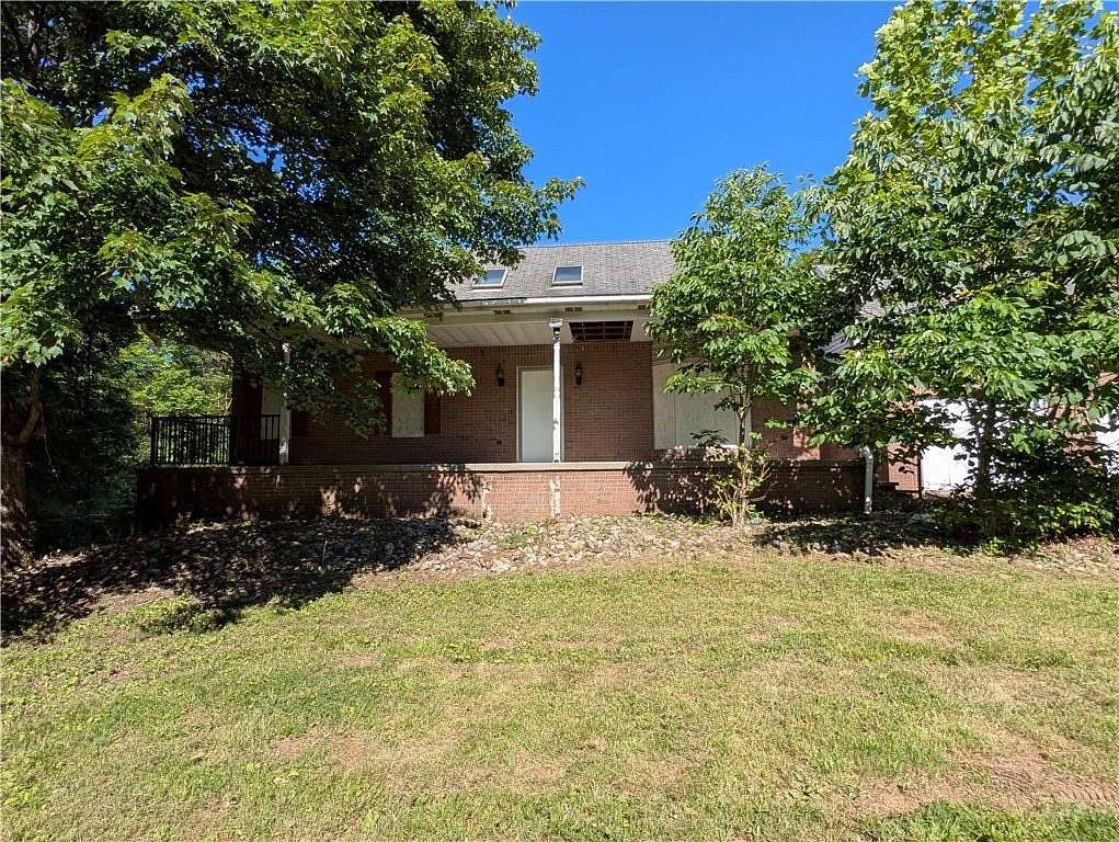 8.6 Acres of Land with Home for Sale in South Huntingdon Township, Pennsylvania