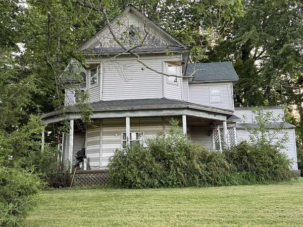 12.7 Acres of Land with Home for Sale in Rockford, Ohio