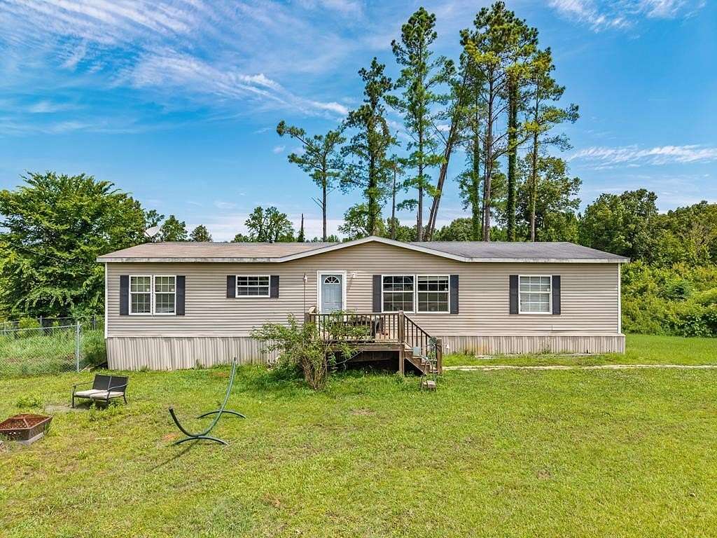 10.1 Acres of Land with Home for Sale in Oxford, Mississippi