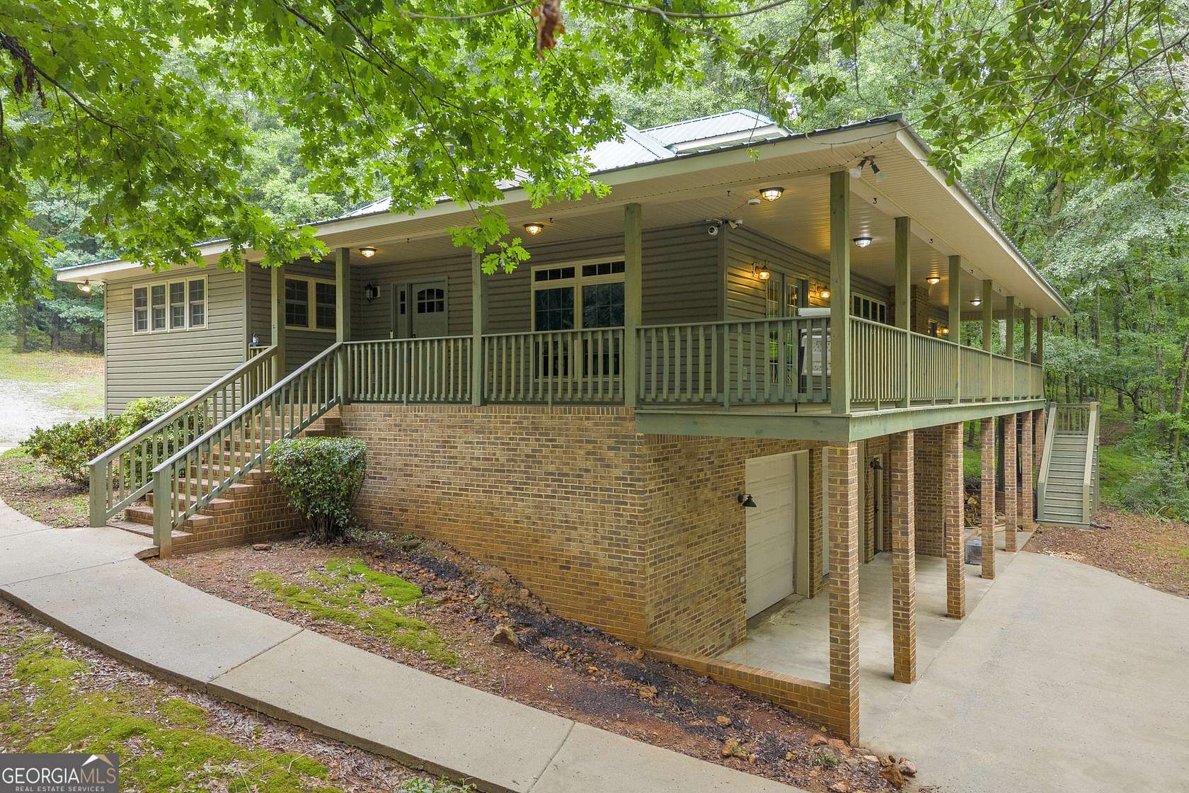 9.77 Acres of Land with Home for Sale in Bowersville, Georgia