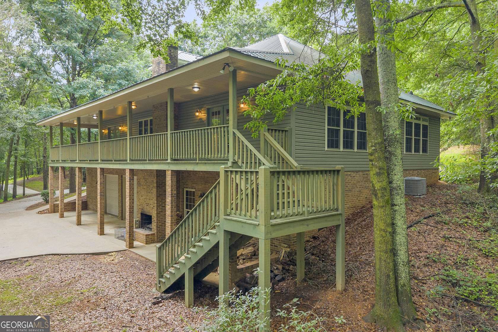 9.77 Acres of Land with Home for Sale in Bowersville, Georgia