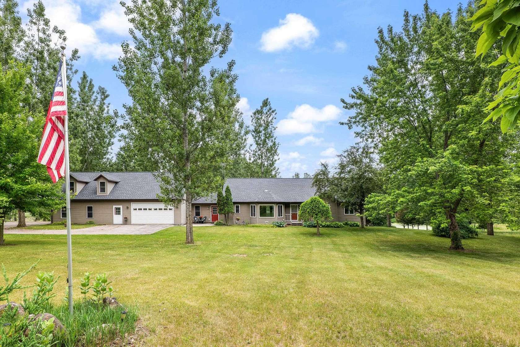 11.9 Acres of Land with Home for Sale in Pardeeville, Wisconsin