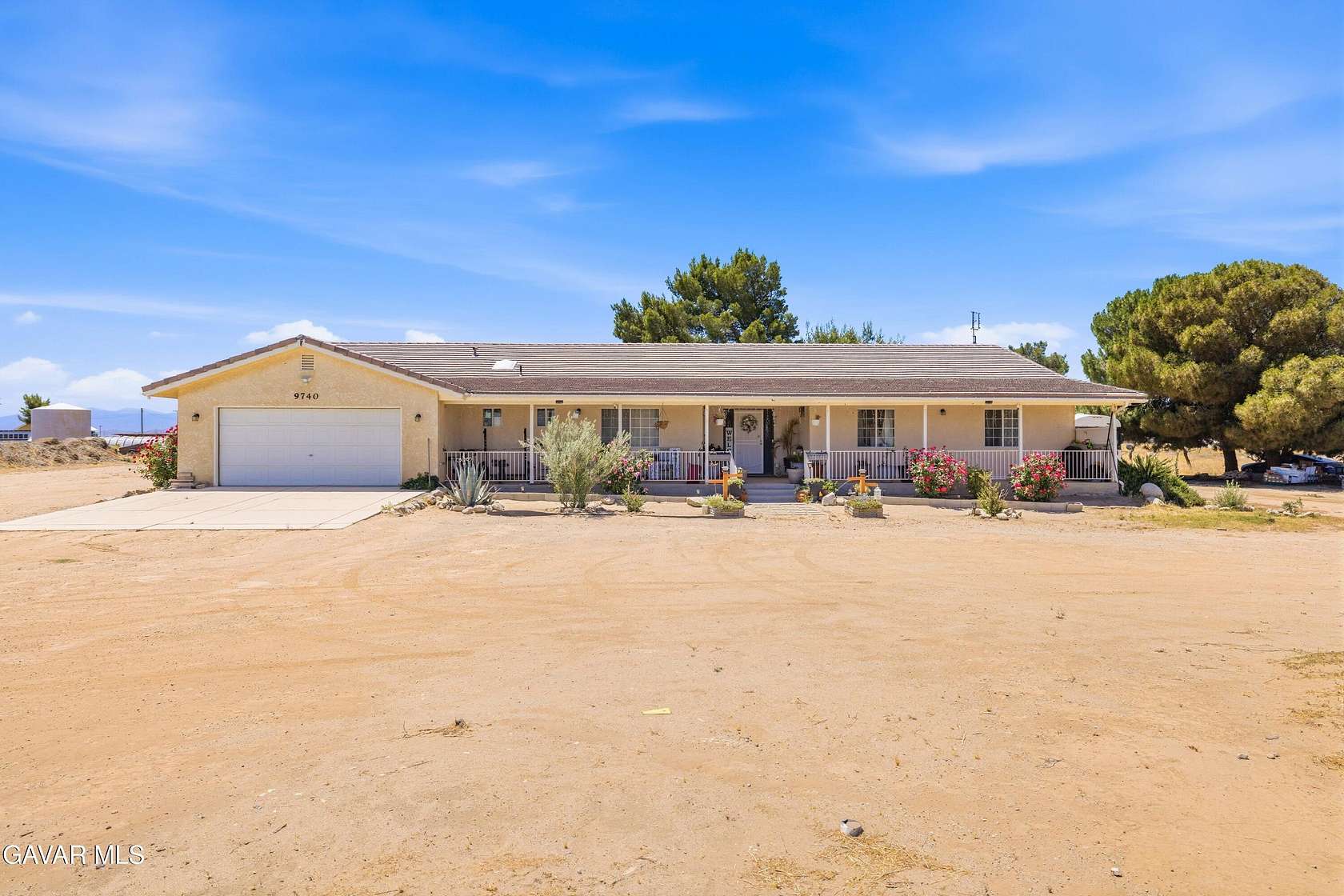 5.14 Acres of Land with Home for Sale in Lancaster, California