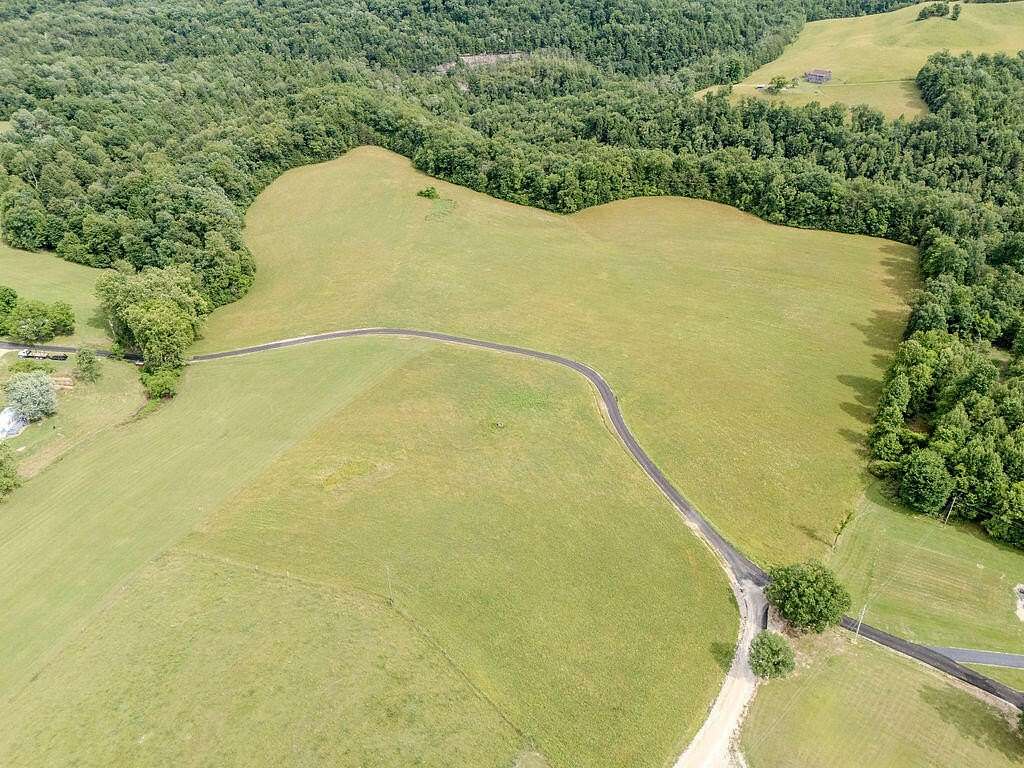 28 Acres of Land for Sale in Sandy Hook, Kentucky