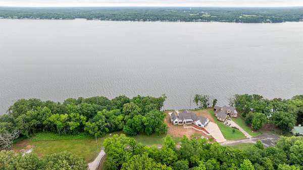 1 Acre of Residential Land for Sale in Muscle Shoals, Alabama
